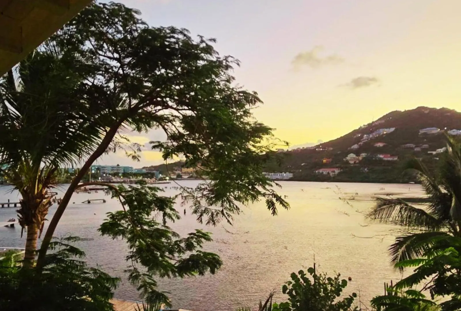 Hotel Les Balcons d'Oyster Pond Quarter of Orleans 3*,  Sint Maarten