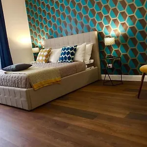 Aweshomeitaly - Vintage 3* Pisa